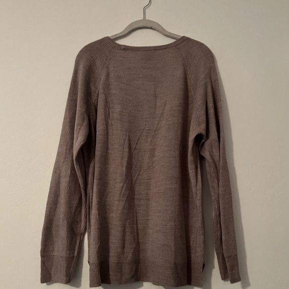 Sweet Romeo Sweater - Picture 2 of 6